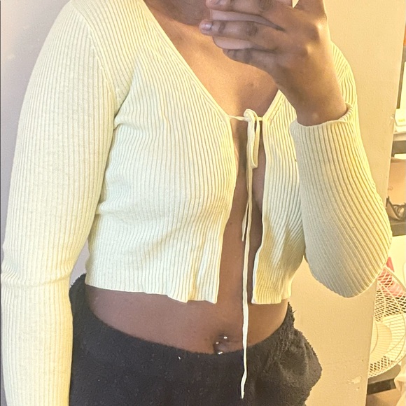 Neon green open top - Picture 1 of 2